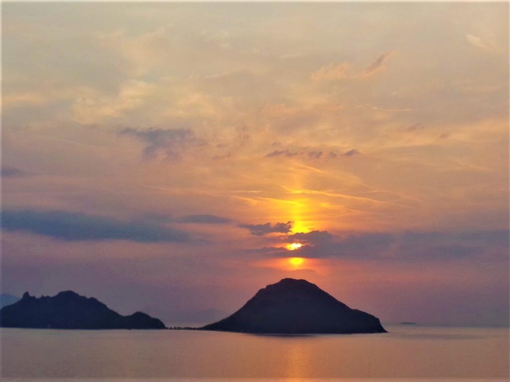 Vila Sunset Mavi Turgutreis Exteriér fotografie